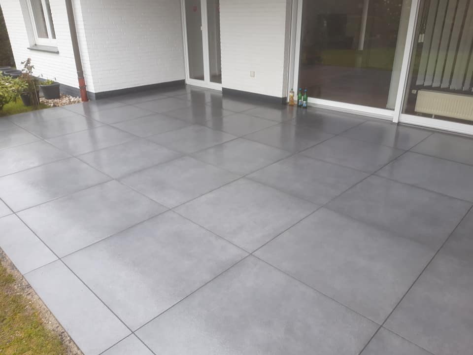 Feinsteinzeug Terrasse